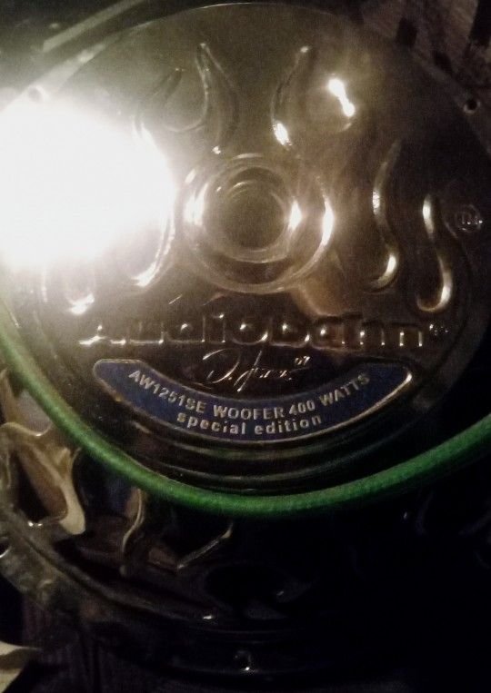 12 Inch Audiobahn Special Edition