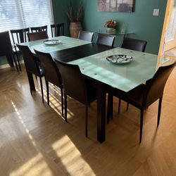 * PRICE DROP! * Flamenco Extendable Dining Room Table and 8 Chairs and Sideboard 