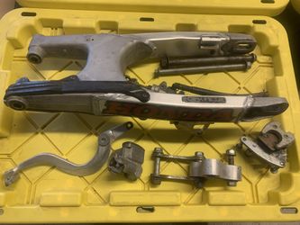 Cr80 Swingarm And Parts