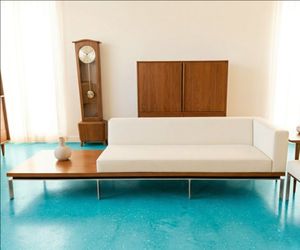 MCM sofa / daybed