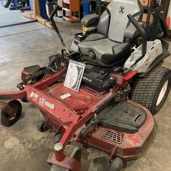 Exmark Lazer Z Commercial Mower