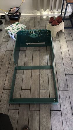 Toddler bed frame