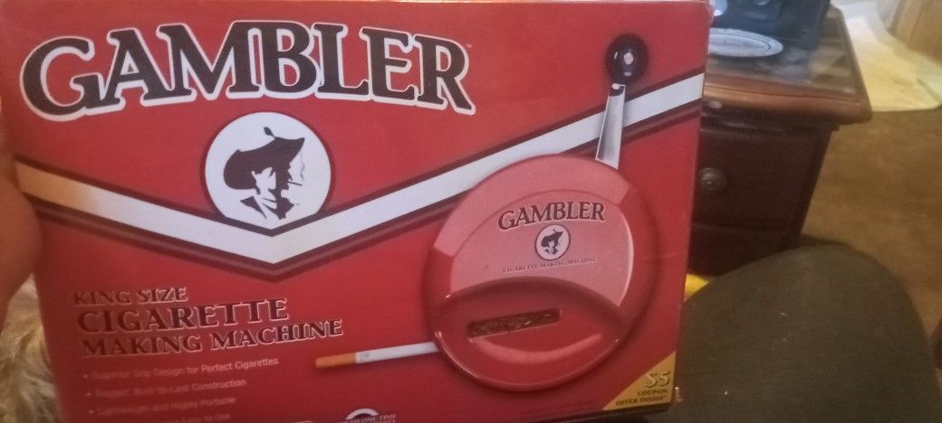Gambler Cigarette Roller