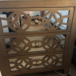 Two Matching Bedside Cabinets 