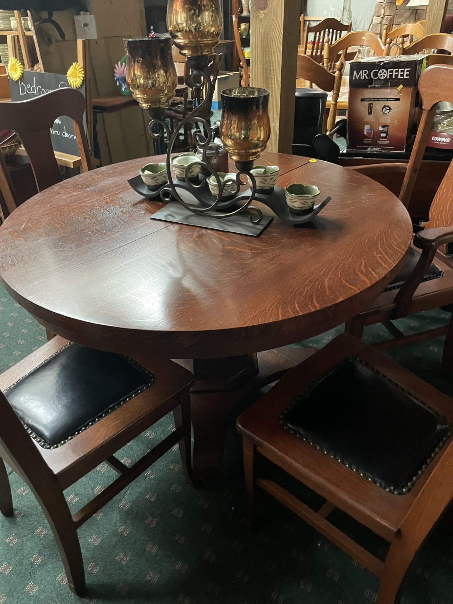 Oak Pedestal table & Chairs