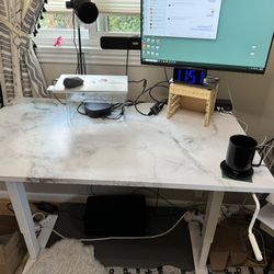 IKEA Skarsta standing Desk - Manual adjust