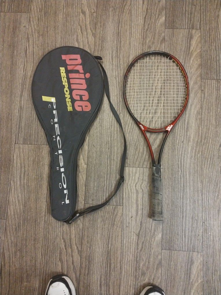 Prince Precision Response 660(Head Size 97 In.)