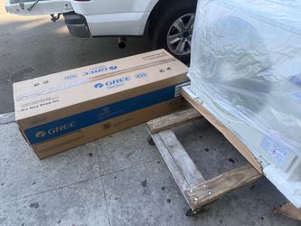 Sapphire Smart Home R32 1-Zone 18,000 BTU 1.5-Ton 27.5 SEER2 Ductless Mini Split Heat Pump with 16 ft. Lines  new $2200
