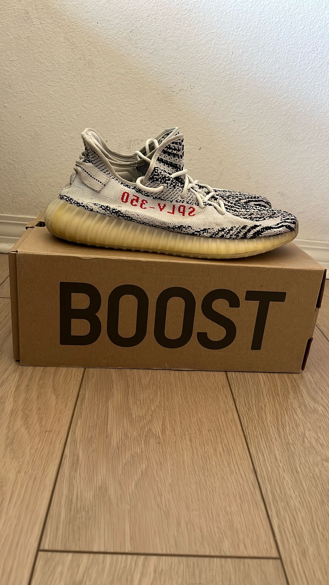 Yeezy Boost 350 Zebra