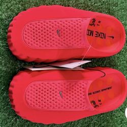 Nike Mind Slides Red Size 5 