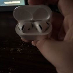 AirPod Gen 4s