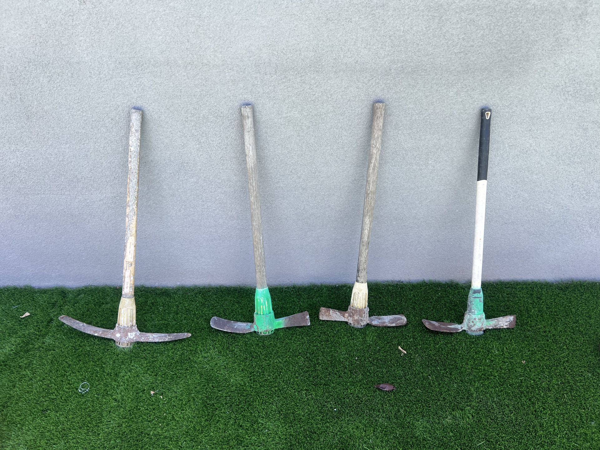 Pickaxes 