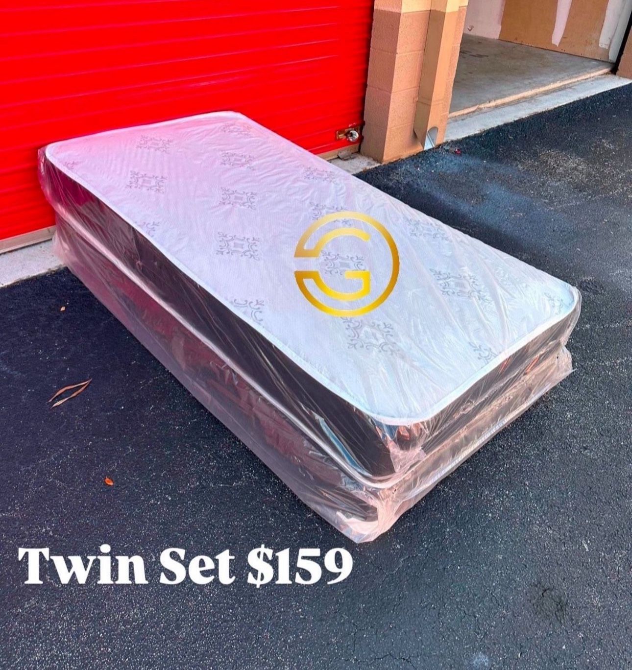 New Twin Size Mattress And Box Spring Set // We Offer 🚚