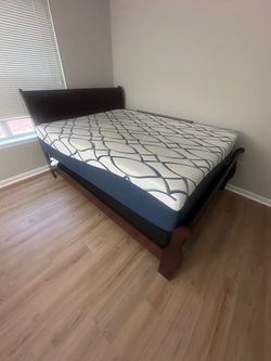 Wooden Bed Frame with Memory Foam Mattress