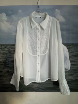 White elegant women’s NEW blouse bib sequins, cuffs L