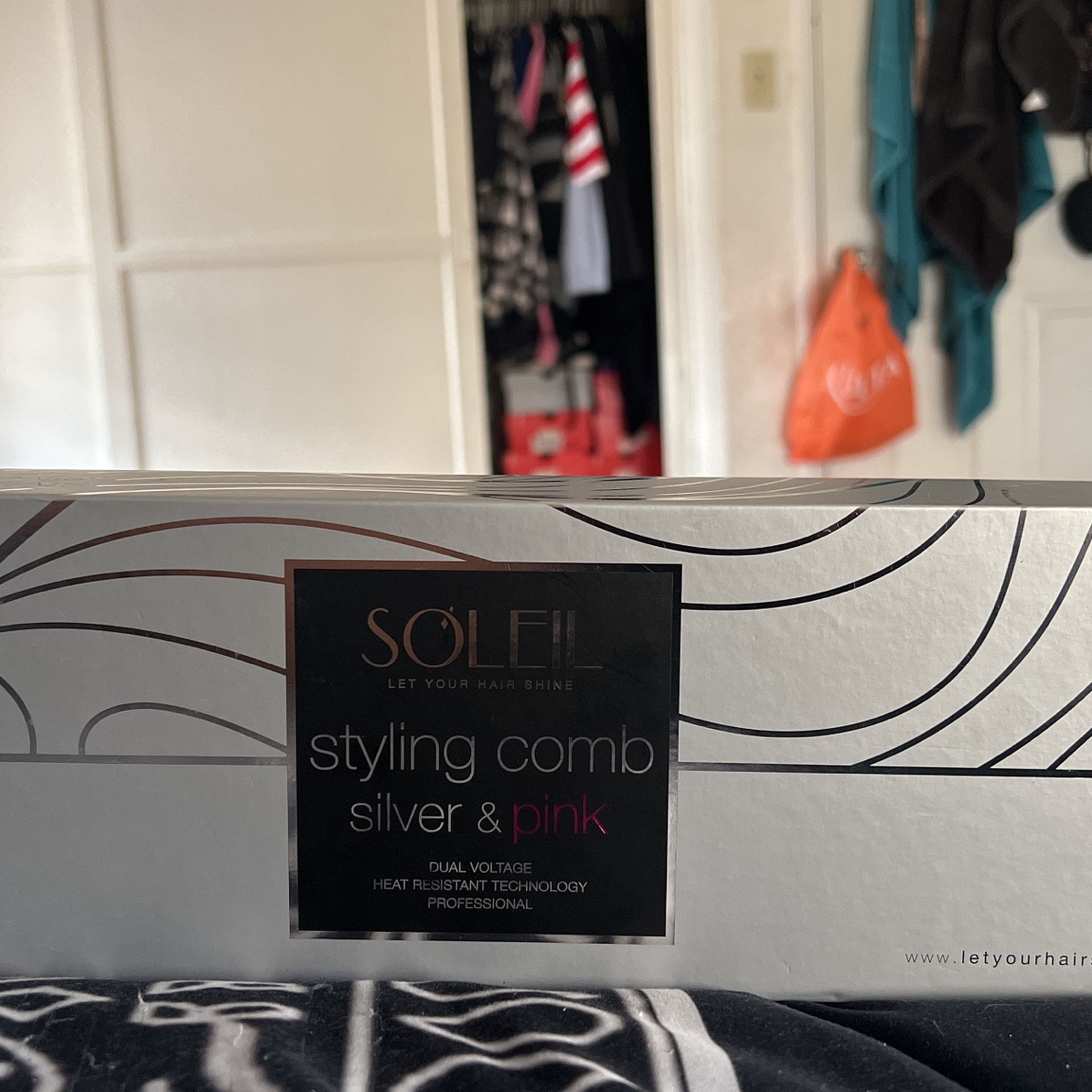 Soleil Silver Styling Comb Soleil Styling Comb Heat Brush Dual Voltage 450 ~ BRAND NEW  main image 2
