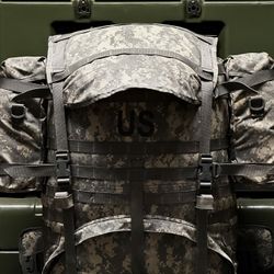 MILITARY TACTICAL USGI MOLLE II RUCKSACK BACKPACK