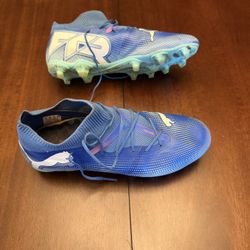 Size 8.5 Soccer Cleats 