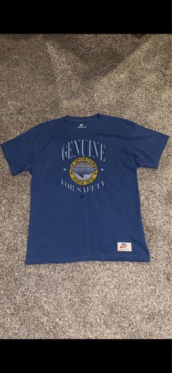 Nike Size Medium