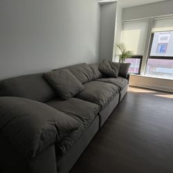 Sectional Couch 