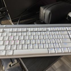 Logitech G515 TKL Tactile Keyboard