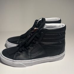 Vans “Devine Energy” 