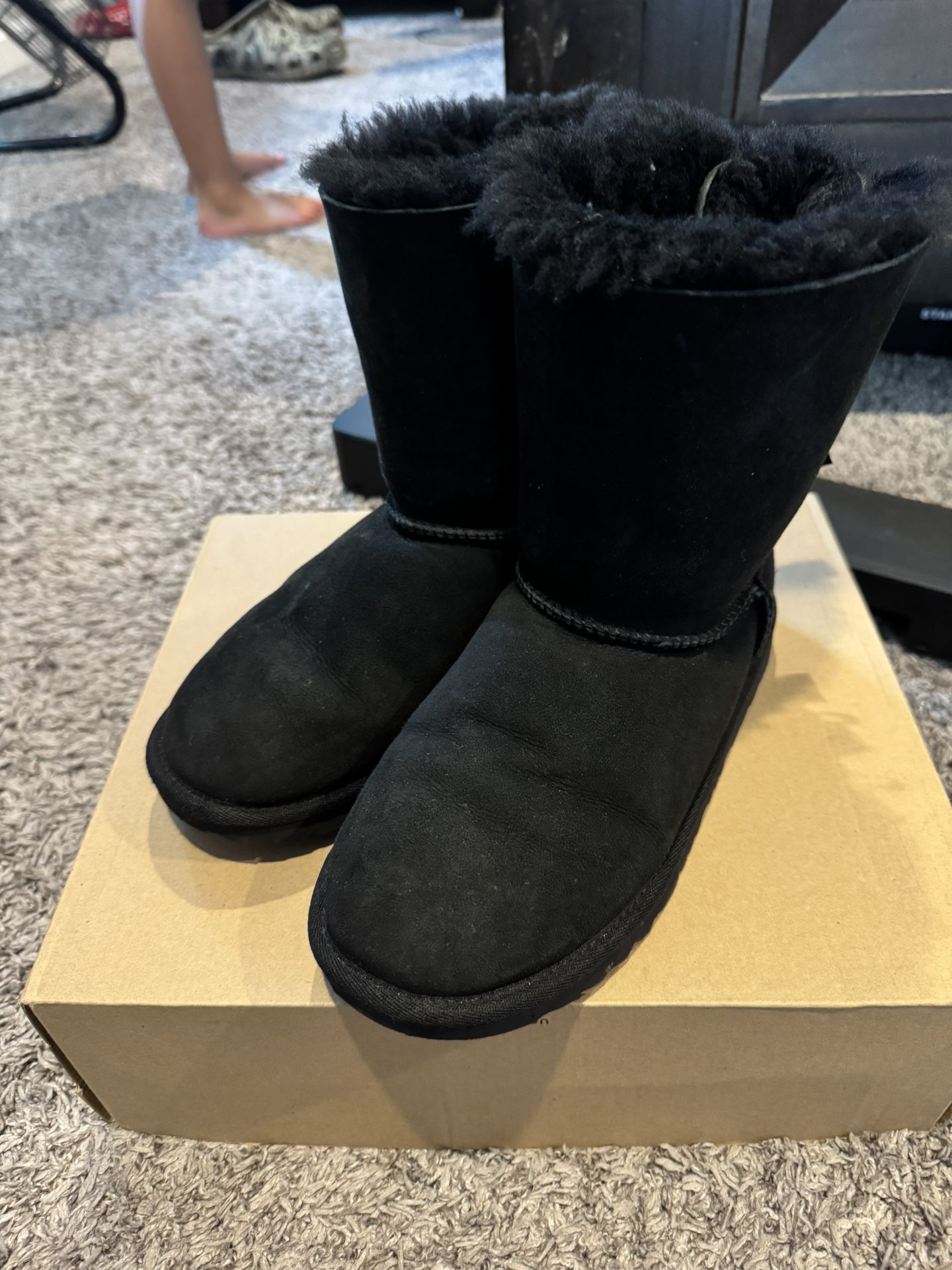 Ugg
