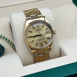 1983 Rolex Oyster Perpetual Date 15505 34mm stainless steel capped oyster bracelet factory yellow champagne dial fluted Bezel watch box appraisal