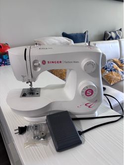 singer curvy sewing machine