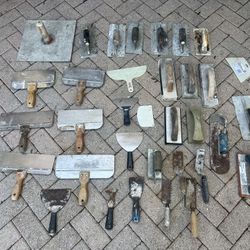 (34) Drywall & Tile Hand Tools