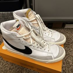 Nike Blazer 77 Vntg 