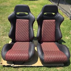 Universal Racing Seats