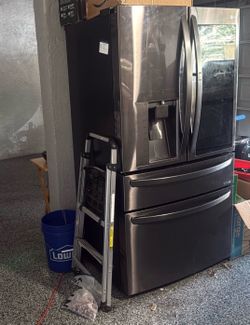LG refrigerator