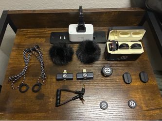 Read the Description | Hollyland Lark M2 Wireless Microphones for iPhone, Android, Camera, PC