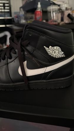 Nike Jordan Mid