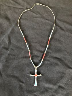 Beautiful Vintage Native Pendant necklace
