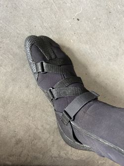 Quiksilver Booties-Size 11