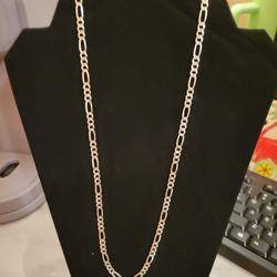 SILVER NECKLACE & 22-24 INCHES LONG.....😁😊😍