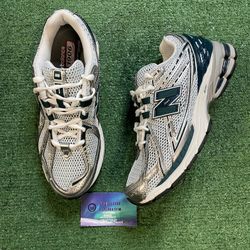 New Balance 1906R silver metallic deep ocean