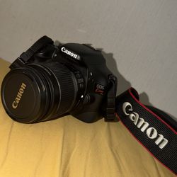 Canon Rebel EOS T2i Kiss X4
