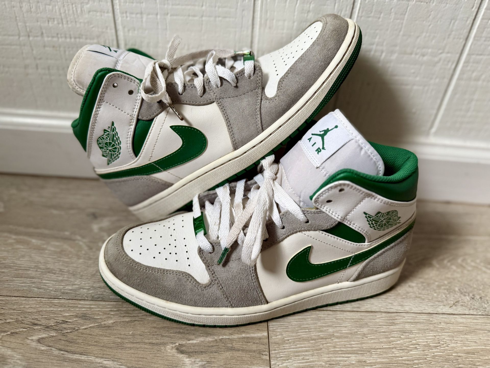 Men’s Nike Jordan 1  Size 10