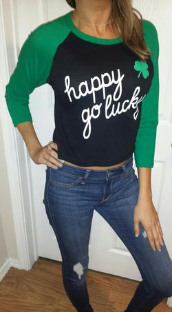 HAPPY GO LUCKY green and black clover baseball style raglan jersey crop tee t-shirt graphic ST. PATRICK'S DAY ST. PADDY'S Irish drinking shirt top