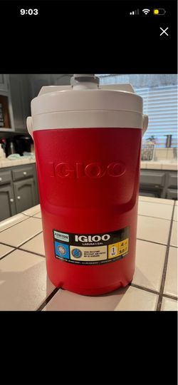 New 1 gallon igloo