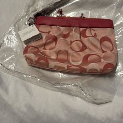 NEW! Coach Signature Optic Wristlet