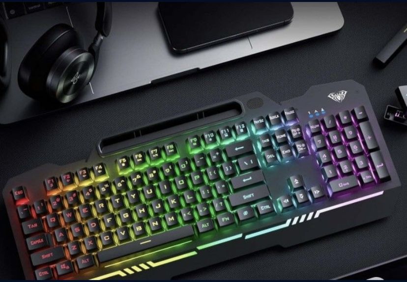 New AULA Keyboard, T102 104 Keys Gaming Keyboard and Mouse Combo with RGB Backlit Quiet Computer Keyboard, All-Metal Panel, Waterproof Light Up PC Key