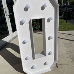 $5 - Marquee Letters 