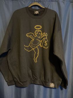 Hasta Muerte Black Crewneck Sweatshirt with Gold Angel Graphic