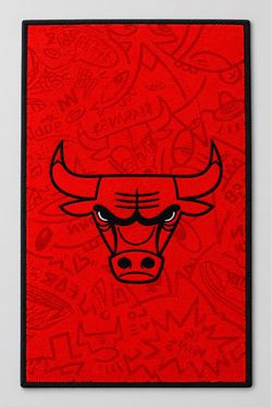 🏀 Chicago Bulls Red & Black Area Rug – Bold Statement Piece! 🏀  Make a statement with this eye-catching red and black Chicago Bulls-inspired rug! Fe