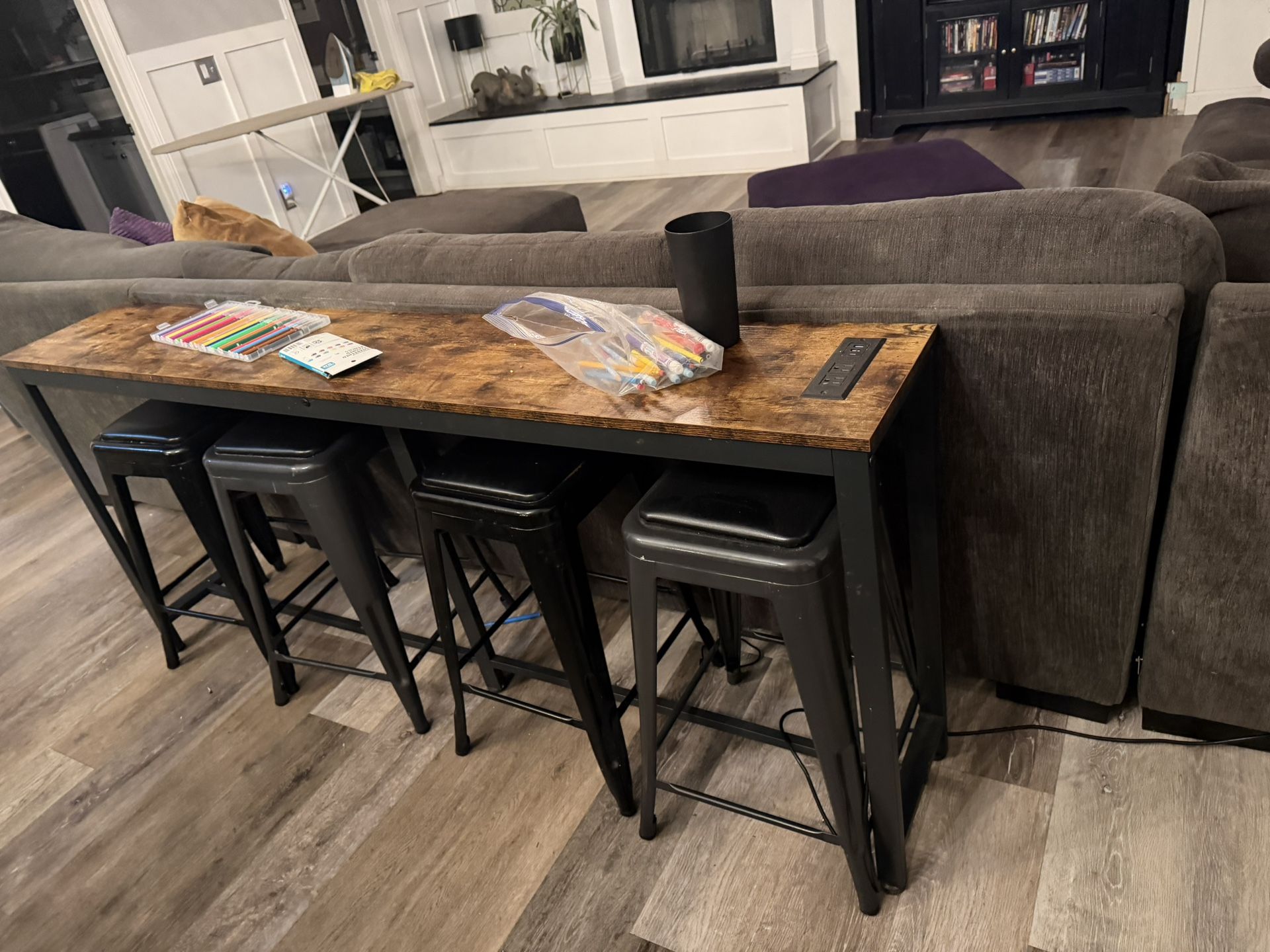 Couch Table With Stools/ Electrical Outlet 