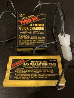 Tyco RC 4 Hour Quick Charger and Battery